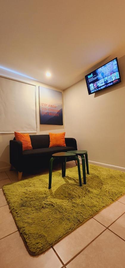 Private Aparment Studio In The Hard Of Miami Unit # 6 Opa-locka Экстерьер фото